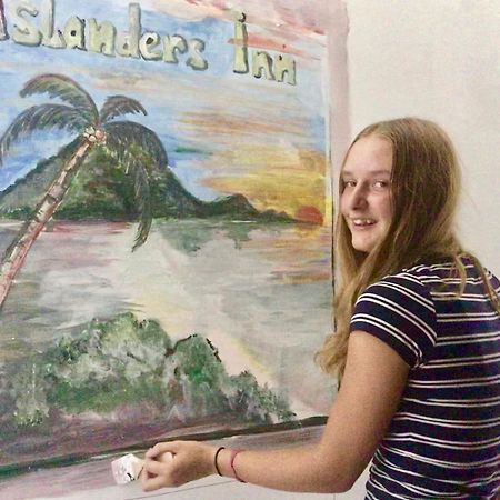 ג'ורג' טאון B&L Islanders Inn מראה חיצוני תמונה